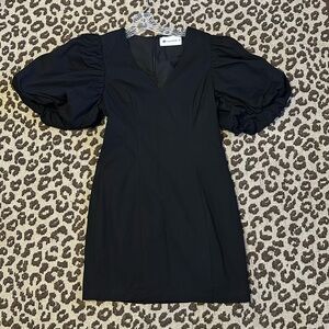 The impeccable, pig black dress M